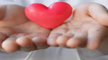 دعم قوي 100 مليون درهم من صني فاركي لحملة وقف أم الإمارات